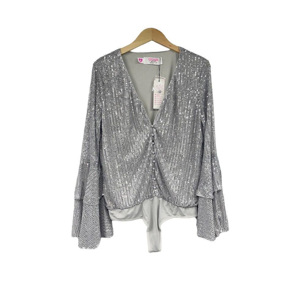 Southern Fried Chics Boutique Silver Sequin Belle Sleeve Bodysuit Womens Medium‎